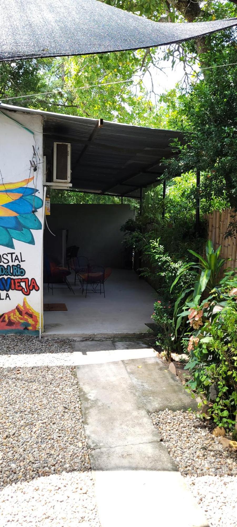 Hostal Villa Del Rio Las Brisas Villavieja Luaran gambar