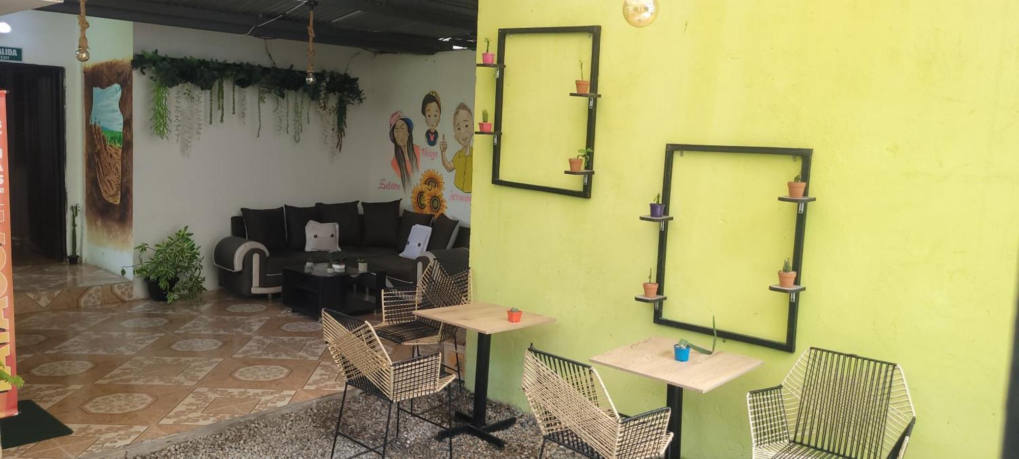 Hostal Villa Del Rio Las Brisas Villavieja Luaran gambar